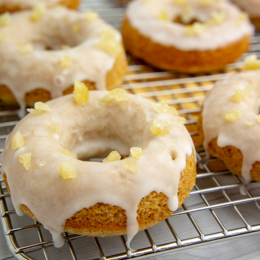 Baked lemon and Rooibos donuts